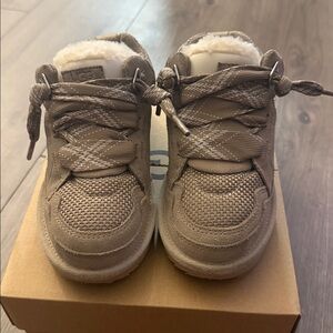 UGG Kids Tan and Cream Dune